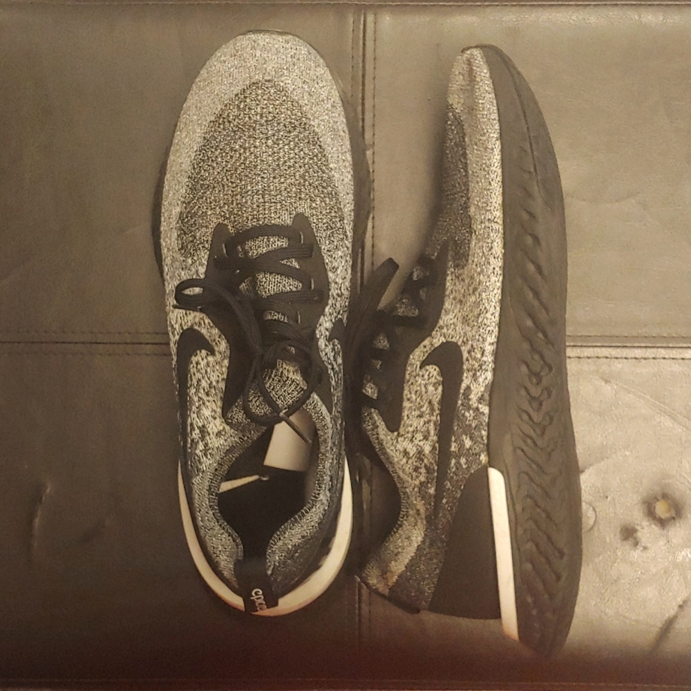 Nike Epic React... Brand new!
